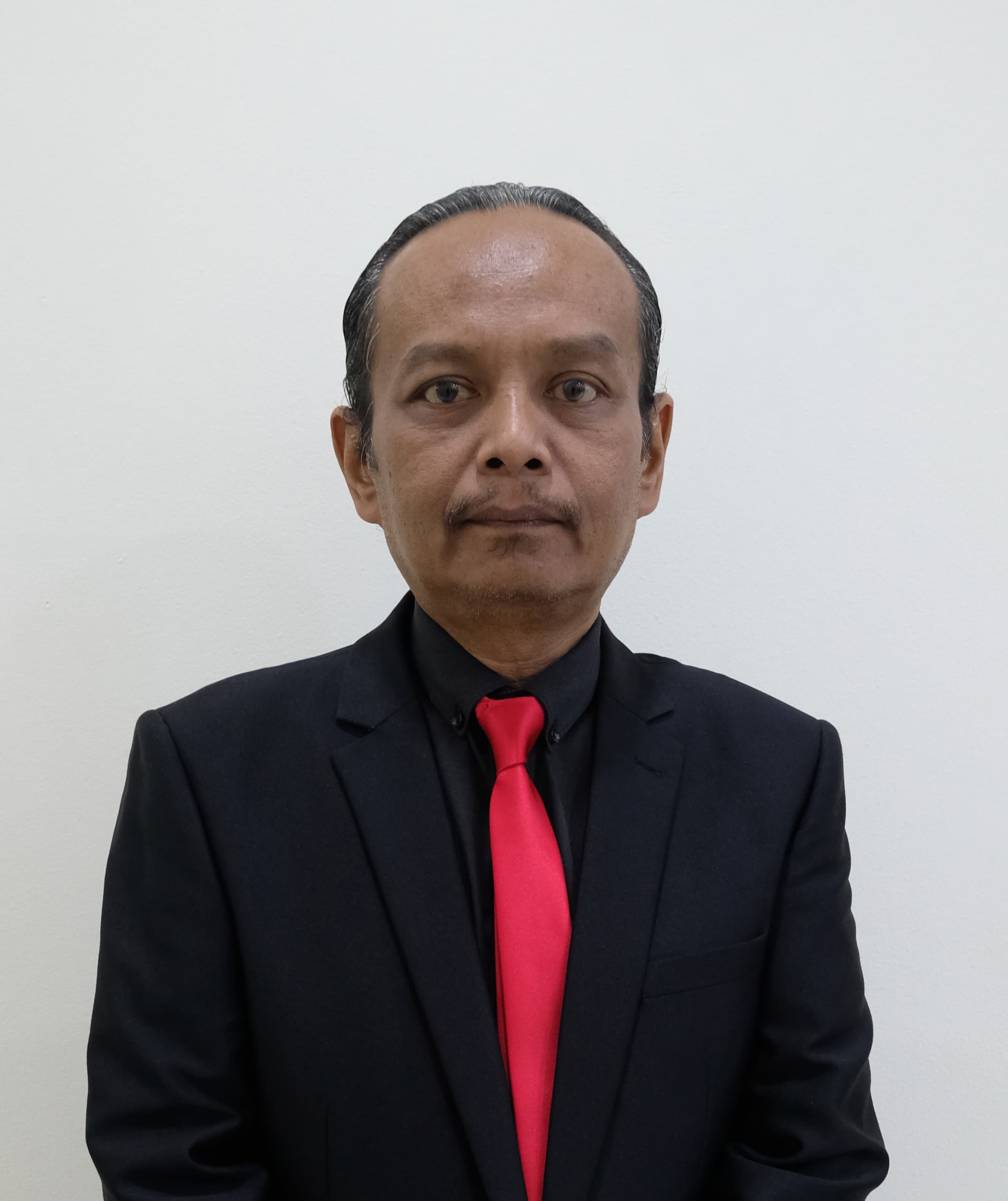 IZLAN HAFIDZ BIN MD.HASIM
